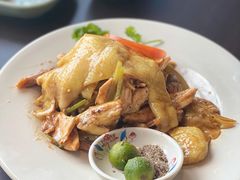 越式盐焗麻油鸡-大头虾越式风味餐厅(光明广场店)