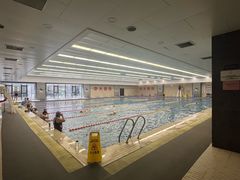 -蓝天国际游泳培训基地(华腾园店)