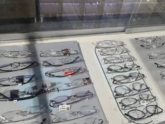 -宝视友眼镜·平价精准配镜(同德悦中心店)