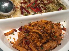 -姚姚酸菜鱼·金戈戈香港豉油鸡(喜荟城联名店)