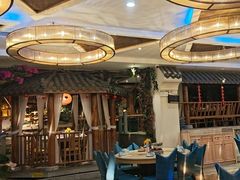 -力力渔港涉外店