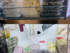 -上海虹口糕团(福州路店)