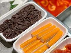 -海底捞火锅鲜切牛肉主题店(长寿路店)
