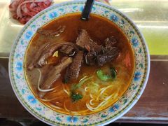 -金杨拉面王小吃面馆·牛三宝面·红烧牛肉粉