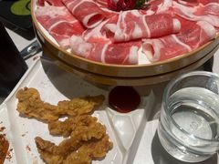 -海底捞火锅(长宁路龙之梦店)