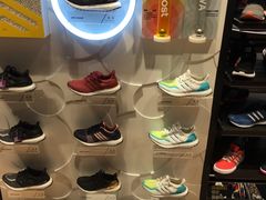 -adidas(正佳广场店)