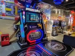 -VR+乐园·VR电竞·家庭亲子·密室逃脱·轰趴团建