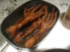 弄堂里的卤鸡爪-弄堂里(西溪龙湖天街店)