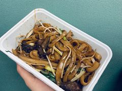 传统干炒牛河-荔银肠粉(建六店)