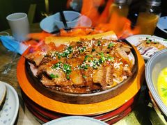 -蜜桃餐厅·伴山(湖滨商业街店)