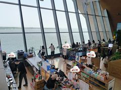 -抱抱地球咖啡馆(国家海洋博物馆店)