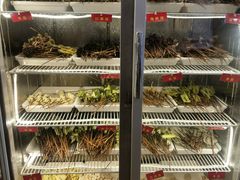 -拈签一笑黄牛肉辣卤串串