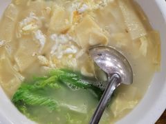 -芦茨金富饭庄·25年老字号·专做稻草鸡