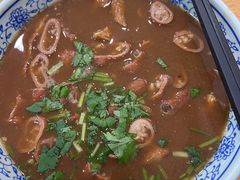 卤煮火烧-门框胡同百年卤煮(新街口店)