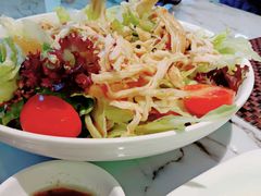 秘制鸡肉沙拉-TAMATI(巴黎贝甜韩式西餐厅店)