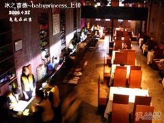 大堂-鄱阳湖·江西小炒·瓦罐煨汤(五道口店)
