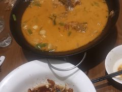 -韶山红湘菜馆·专做湘菜十六年(平原路店)