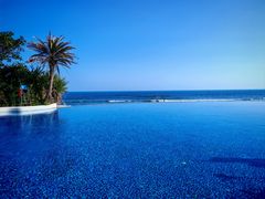 -檀悦都喜天丽度假酒店游泳池