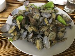 -百丰园海鲜烧烤农家菜(威·至海港湾店)