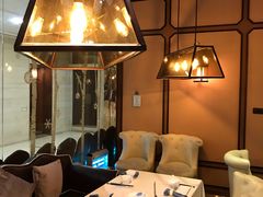 -尘香•传统川菜(创汇首座店)