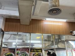 -潮镇老尾牛杂(环城西路店)