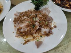 特色沙姜猪手-西江河鲜·趣苑酒楼(鼎湖店)