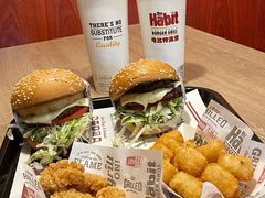 -The Habit Burger Grill 哈比特汉堡(复兴soho店)