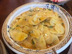 -黄桷树曹家私房菜(江与城店)