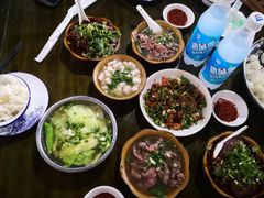 -小杨翘脚牛肉