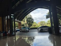 -三亚湾海居铂尔曼度假酒店