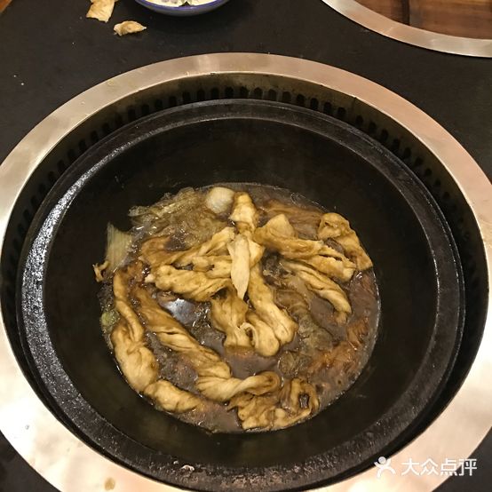 庄里人家铁锅炖(建华店)