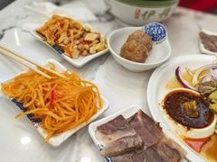 -伊穆祥牛肉面总店·清真