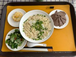 -月之旅·尊 高端月子会所(科馨别墅一店)