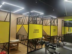 -贝菲特游泳健身(徐泾店)