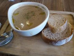 -Common Table · Brunch & Coffee