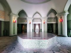 -海口观澜湖火山温泉谷