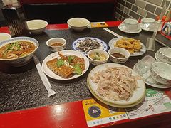-老北京胡同味道二荤铺(酒仙桥店)