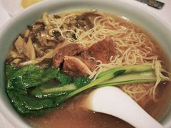 酸菜牛腩面-葡珍轩冰室(虹桥机场T1店)