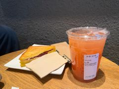 -星巴克(北京万科时代广场店)