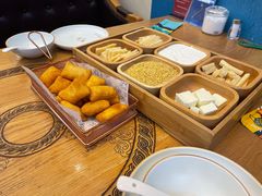 -哈啾嗨·蒙文化主题餐厅(京汉新城店)