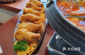 Bone-in Chicken Leg + Fries