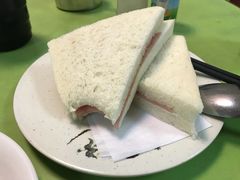 火腿三文治-胜利茶餐室