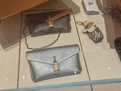 -LV路易威登(德基广场店)