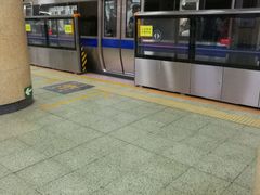 -建国门(地铁站)