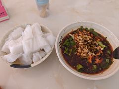 -余庆小吃(小吃一条街店)