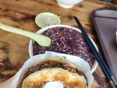 牛肉烧饼普通版-穆得·老周家牛肉烧饼(普利街店)