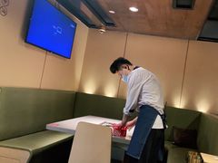 -海底捞火锅(银泰中心店)