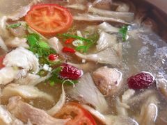-口袋鸭砂煲火锅(解放路店)