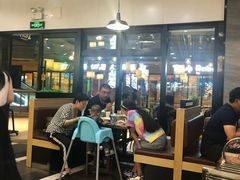 大堂-黄记煌三汁焖锅(名泉广场店)