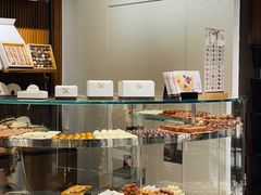 面包甜点陈列柜-Laderach 莱德拉(上海环贸iapm店)